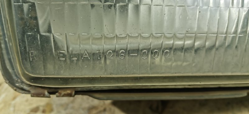 Фара Mercedes W126 1988 420SE