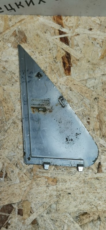 Крышка зеркала Mercedes w123 1980 Седан