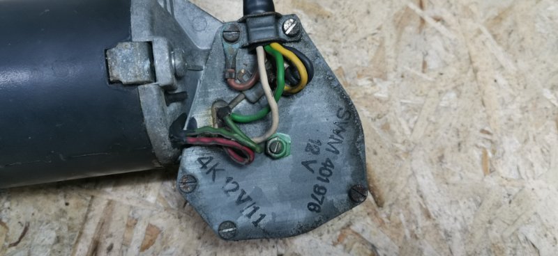 Мотор стеклоочистителя Mercedes w123 1980 Седан