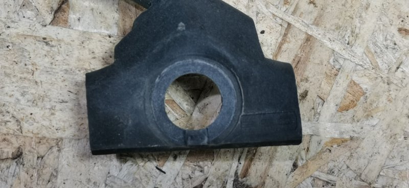 Водосток Mercedes w123 1980 Седан