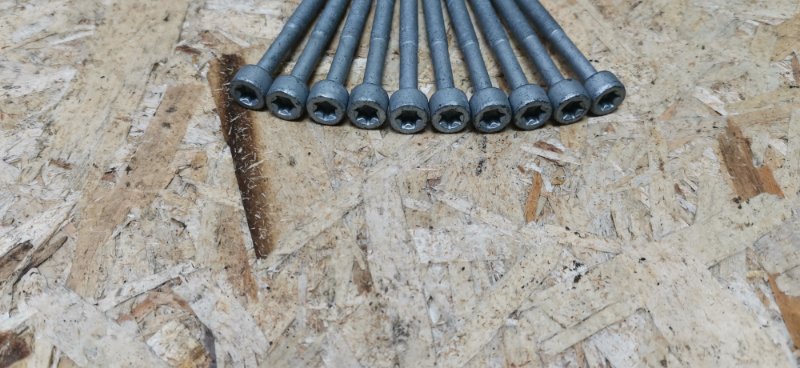 Болт крепления форсунки Mercedes Vito 2001 638