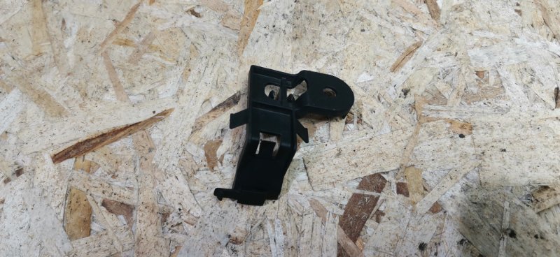 Кронштейн проводки Volkswagen Touareg 2 2012 7P5