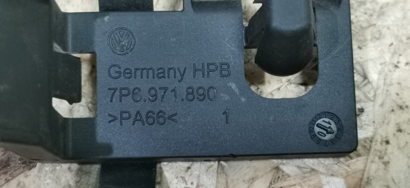 Кронштейн проводки Volkswagen Touareg 2 2012 7P5