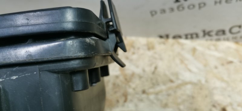 Корпус блока предохранителей Mercedes C180 1996 W202