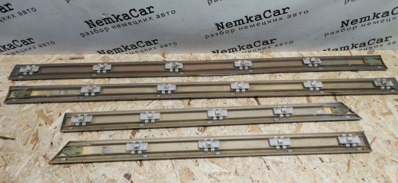 Молдинг двери Mercedes C180 1996 W202