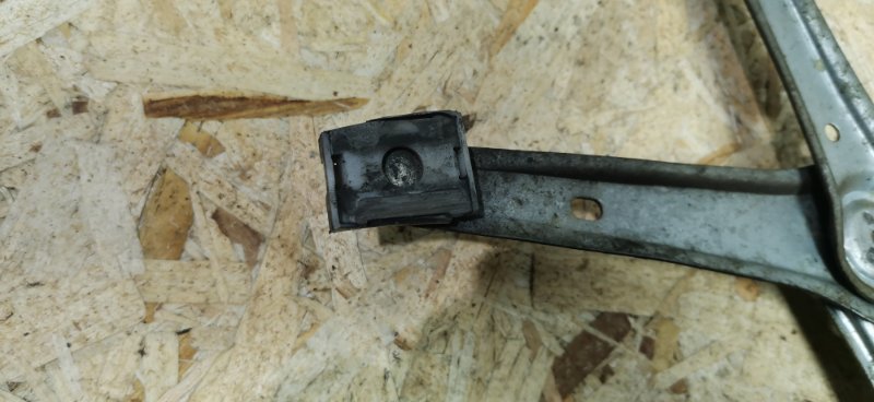 Стеклоподъемник Mercedes C180 1996 W202