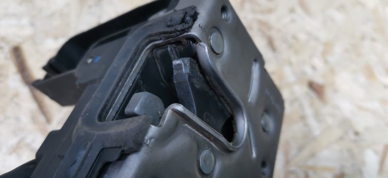 Замок двери OPEL ASTRA 2010 H