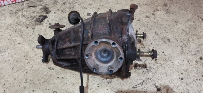 Редуктор Mercedes C180 1996 W202