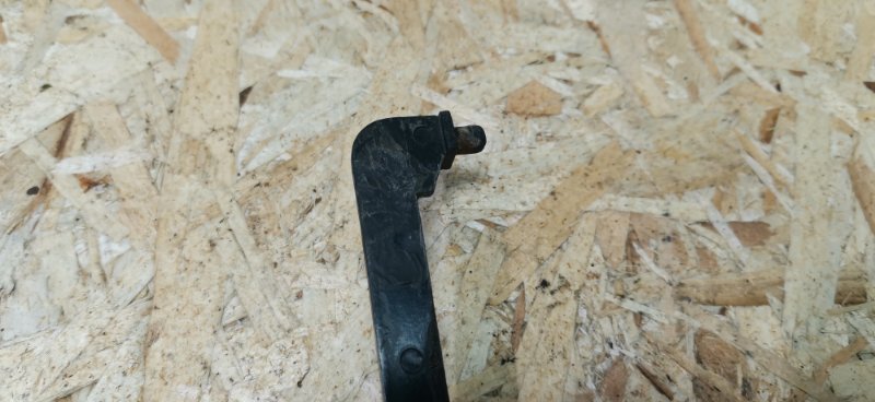 Накладка люка Mercedes W124 1993 E320