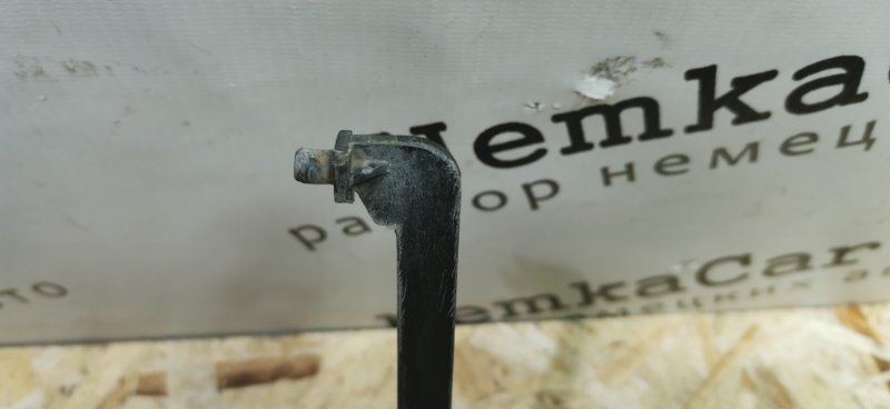 Накладка люка Mercedes W124 1993 E320