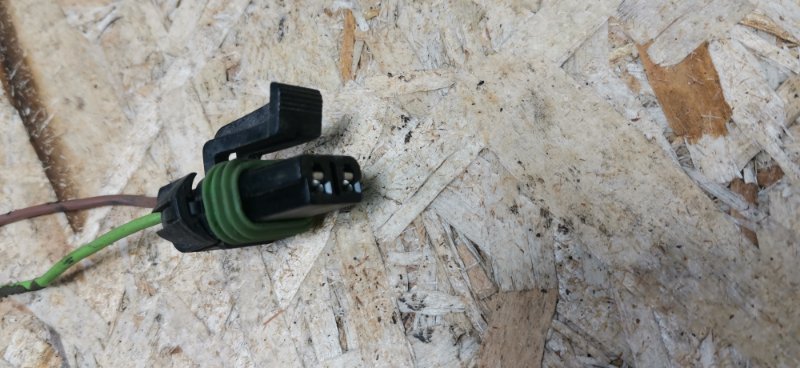 Фишка звукового сигнала Mercedes Vito 2010 639 рест