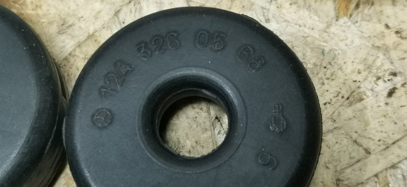 Отбойник амортизатора Mercedes E-Class 1994 W124T