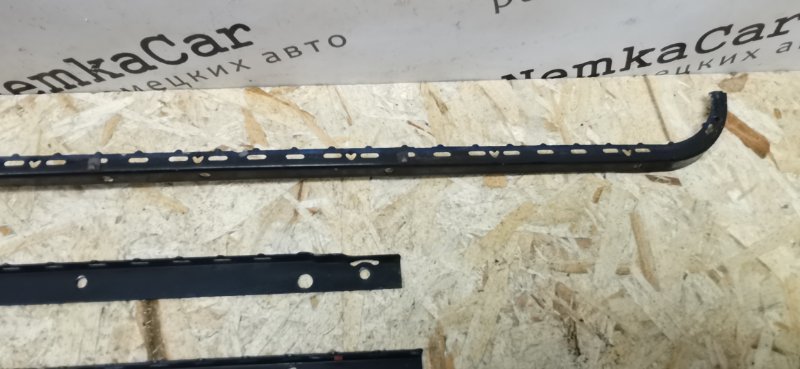 Направляющие люка Mercedes W124 1993 E320