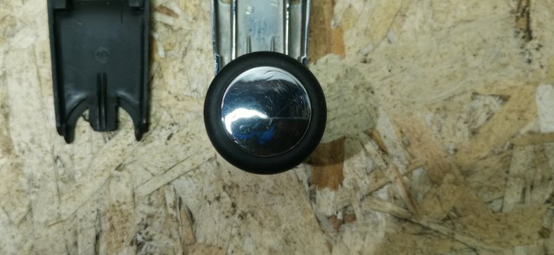 Ручка стеклоподъемника AUDI 100 С3