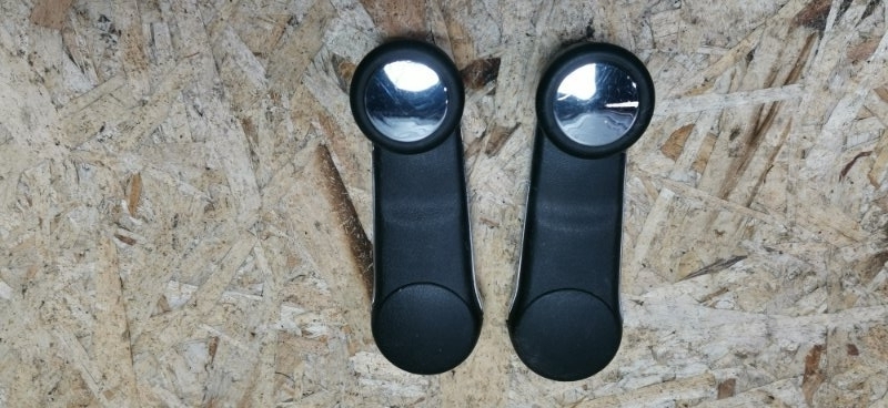 Ручка стеклоподъемника AUDI 100 С3