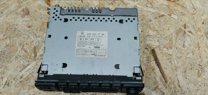 Магнитола Mercedes W124 1995 E320