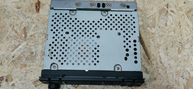 Магнитола Mercedes W124 1995 E320