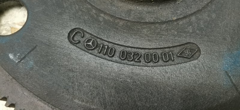 Маховик Mercedes w123 1980 Седан