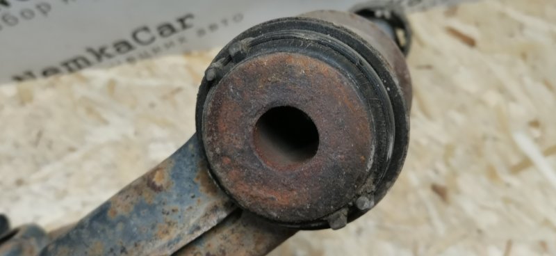 Рычаг подвески Mercedes C180 1996 W202