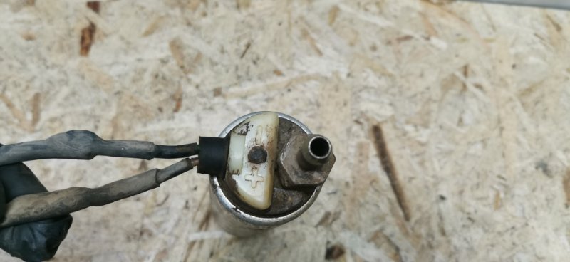 Насос топливный Mercedes C180 1996 W202