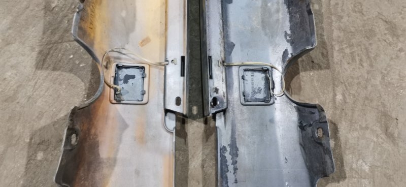 Накладка порога ПАРА Mercedes W124 1993 E320