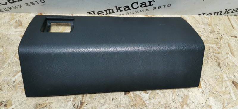 Крышка бардачка Mercedes C180 1996 W202