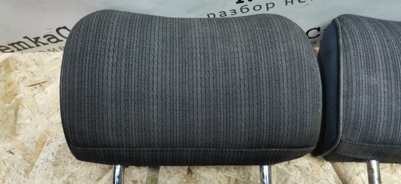 Подголовник Mercedes W124 1987