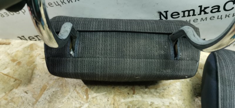 Подголовник Mercedes W124 1987