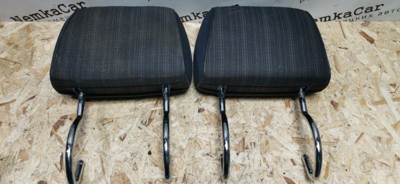 Подголовник Mercedes W124 1987