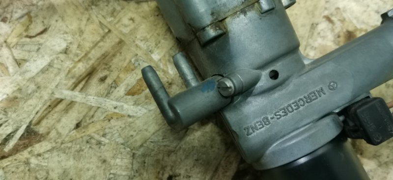 Замок зажигания ДИЗЕЛЬ Mercedes w123 1985 Седан