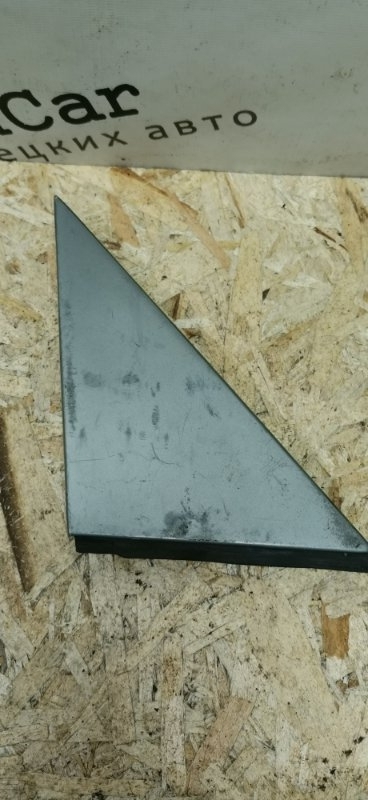 Уголок зеркала Mercedes W126 1980