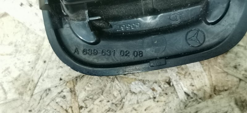 Блок кнопок пневмоподвески Mercedes Vito 2011 639 рест