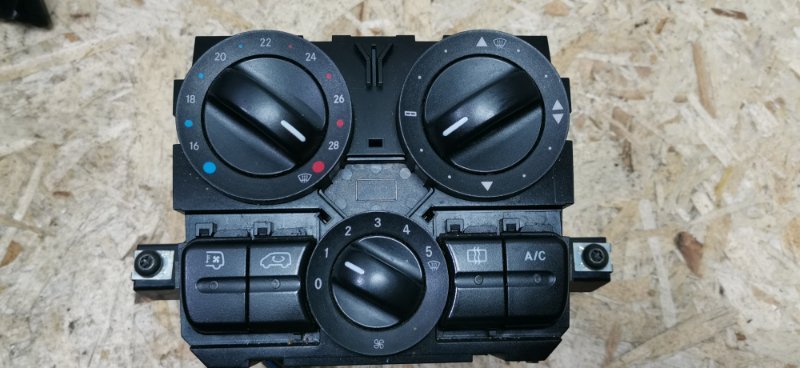 Блок управления климат-контролем Mercedes Vito 2011 639 рест