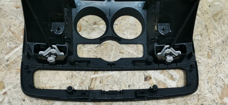 Дефлектор центральной консоли Mercedes Vito 2011 639 рест