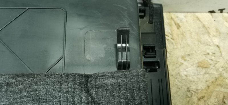 Бардачок Mercedes Vito 2011 639 рест