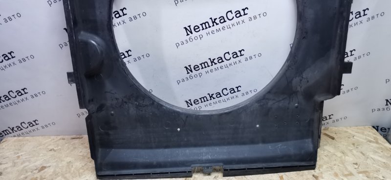 Диффузор радиатора Mercedes Vito 2011 639 рест
