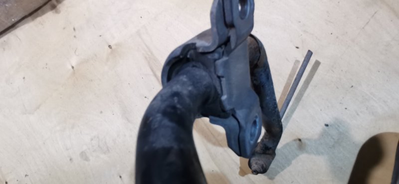 Стабилизатор Mercedes Vito 2011 639 рест