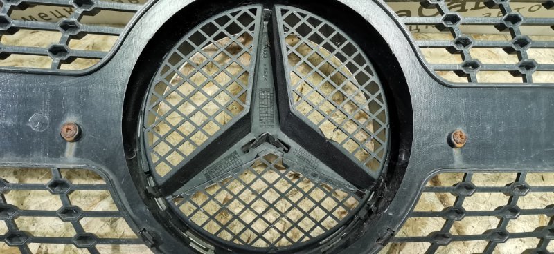 Решетка радиатора Mercedes Vito 2011 639 рест