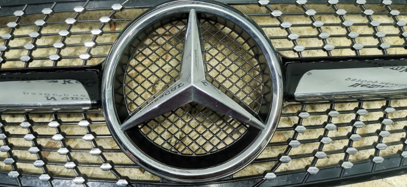 Решетка радиатора Mercedes Vito 2011 639 рест
