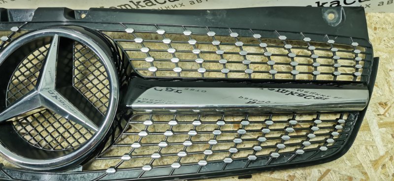Решетка радиатора Mercedes Vito 2011 639 рест