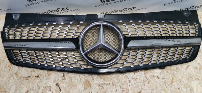 Решетка радиатора Mercedes Vito 2011 639 рест