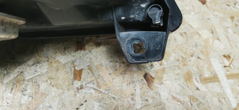 Фара Mercedes Vito 2011 639 рест