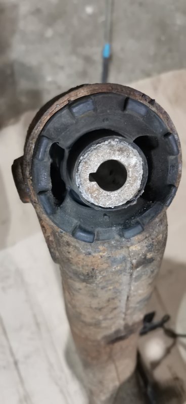 Рычаг подвески Mercedes Vito 2011 639 рест