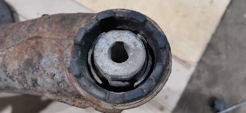 Рычаг подвески Mercedes Vito 2011 639 рест