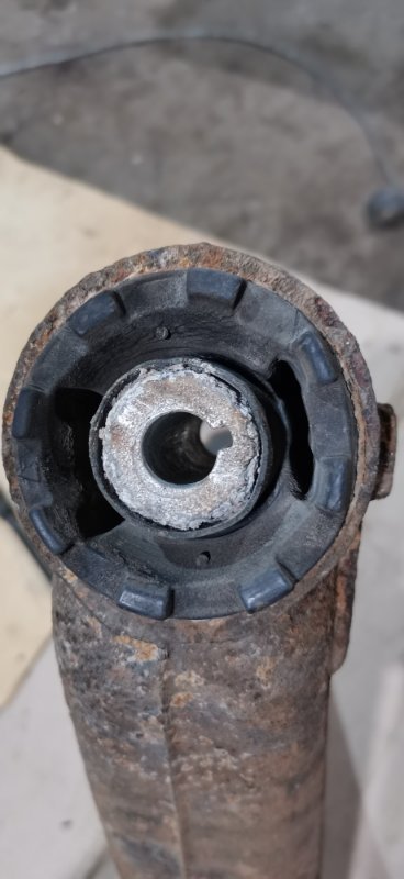 Рычаг подвески Mercedes Vito 2011 639 рест