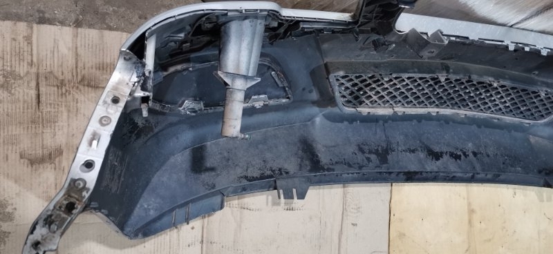 Бампер Mercedes Vito 2011 639 рест