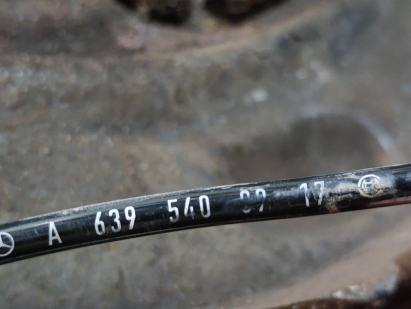 Рычаг подвески Mercedes Vito 2005 639