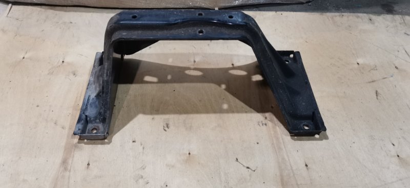 Кронштейн КПП Mercedes Vito 2011 639 рест