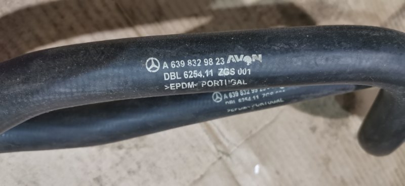 Трубки заднего отопителя Mercedes Vito 2011 639 рест