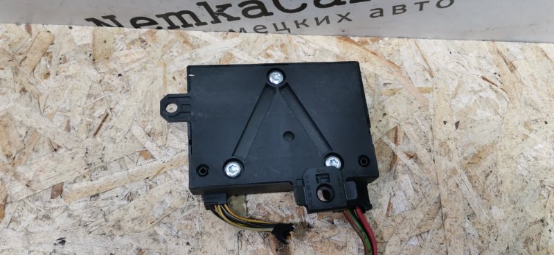 Блок управления топливным насосом Mercedes Vito 2011 639 рест